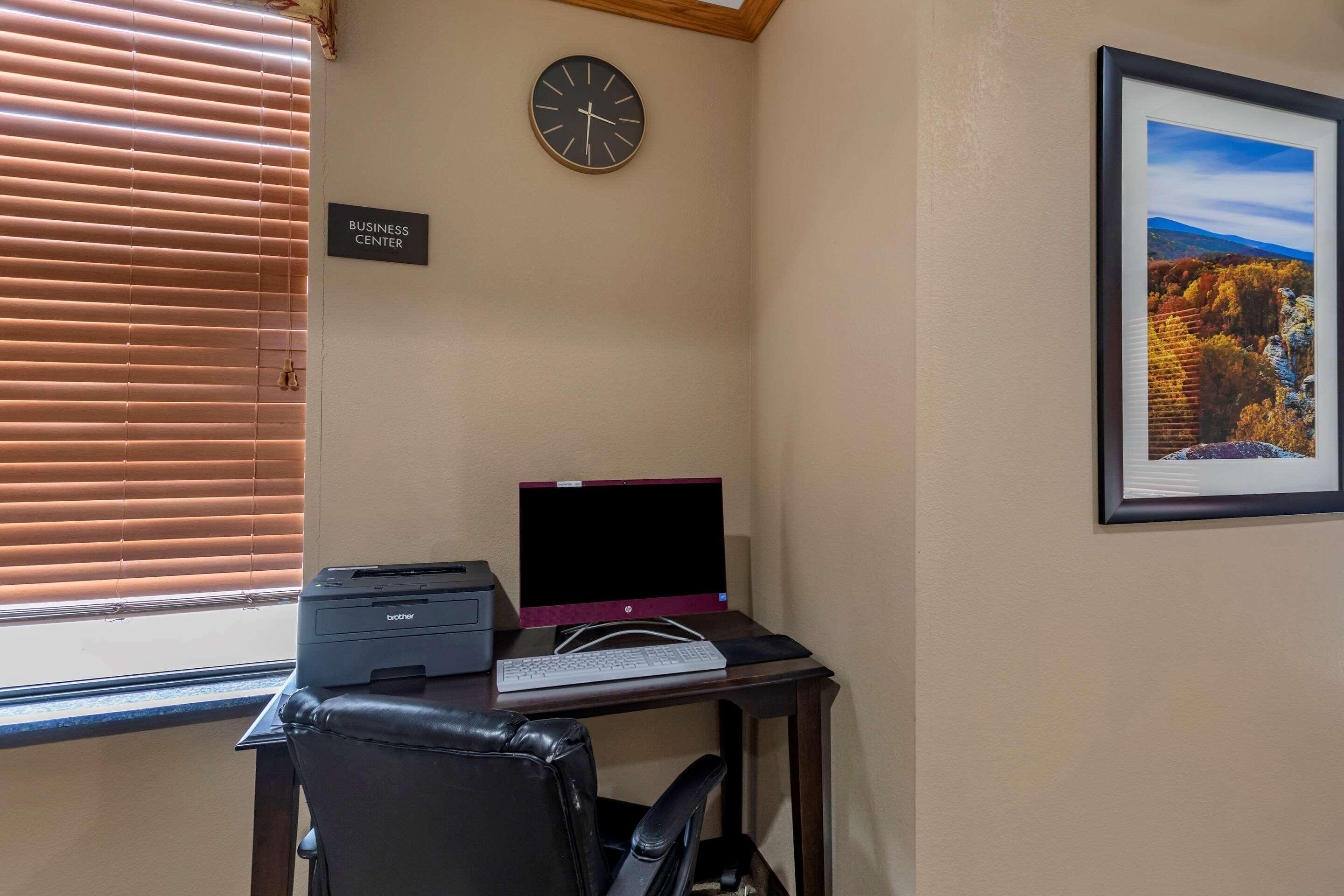 Comfort Inn & Suites Carbondale University Area 외부 사진